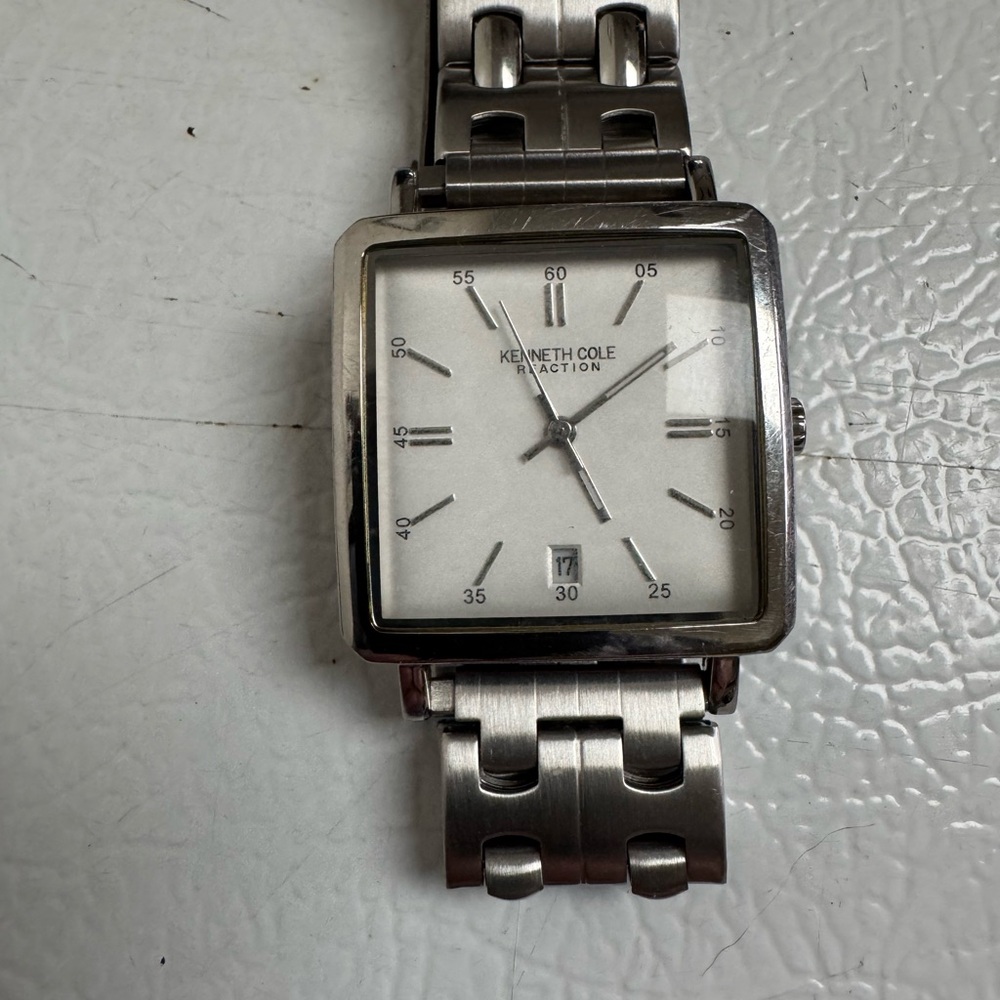Kenneth Cole Reaction Silver Square-Faced Watch